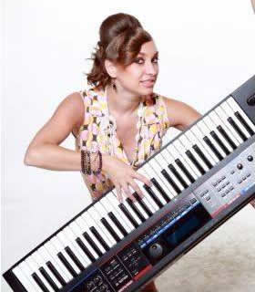keyboard players udaipur