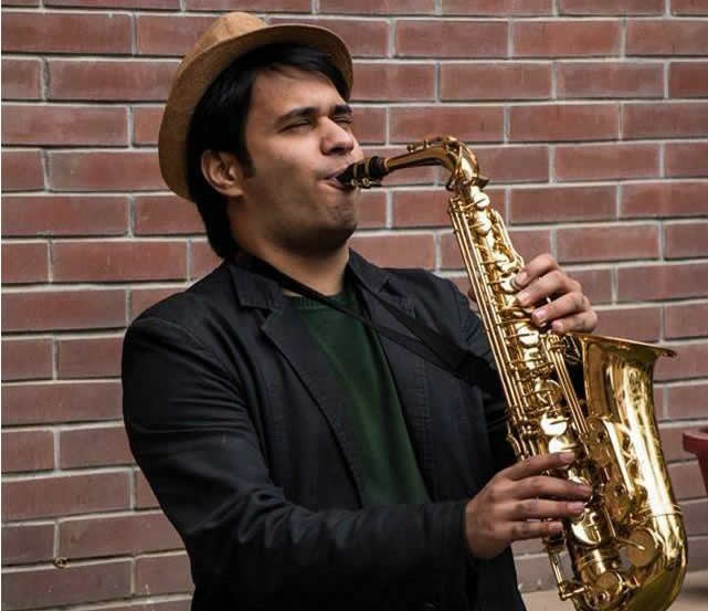 saxophone players udaipur